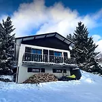 Grand Cosy, Sauna & Vue De Reve Chalet *